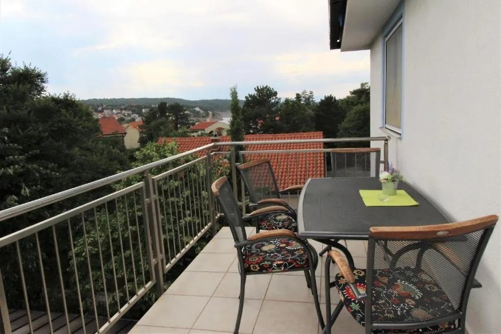 Apartmani Zec Silo  0*, Silo (Krk) Croatia