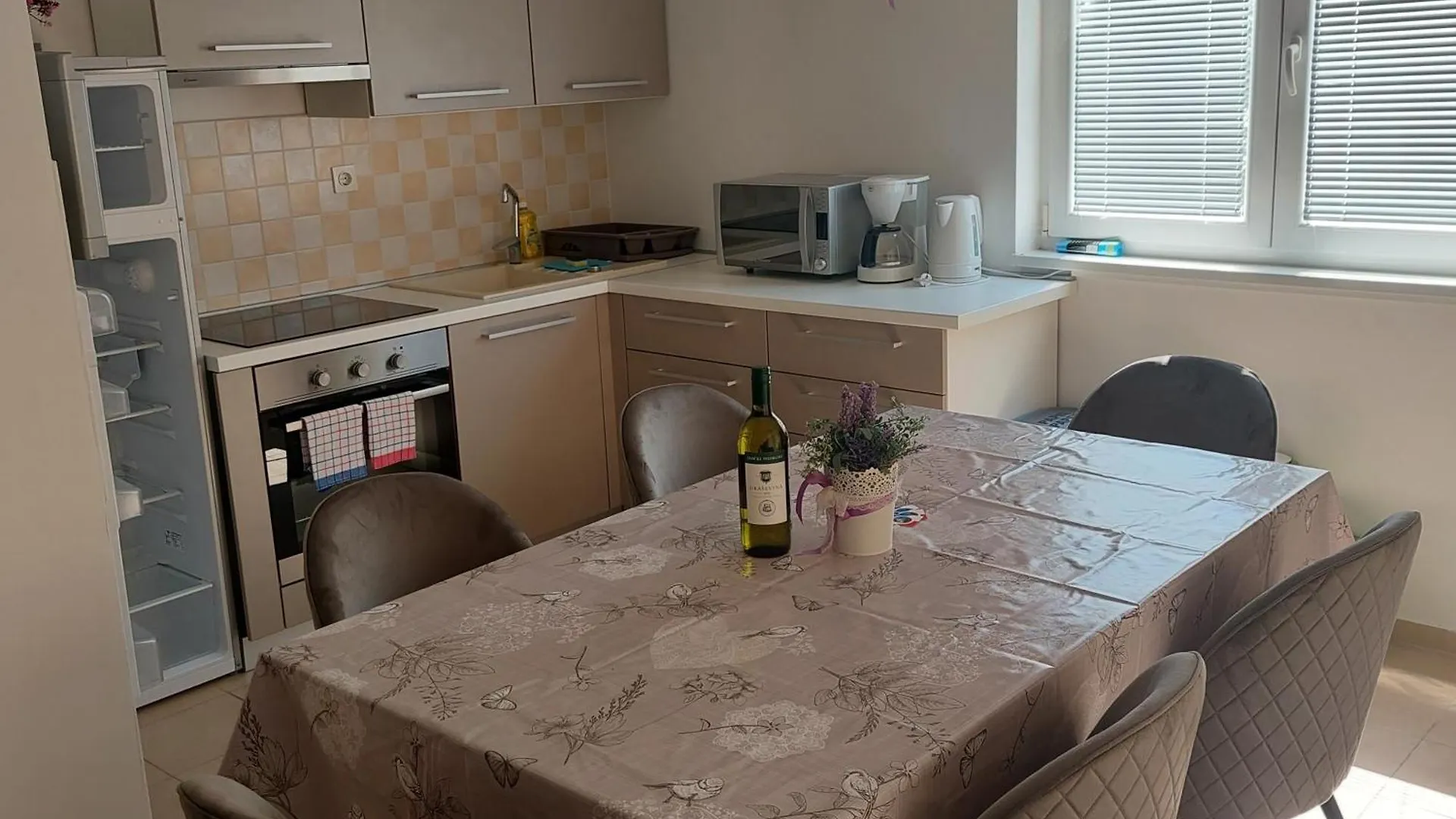 Apartmani Zec Silo  0*, Silo (Krk)