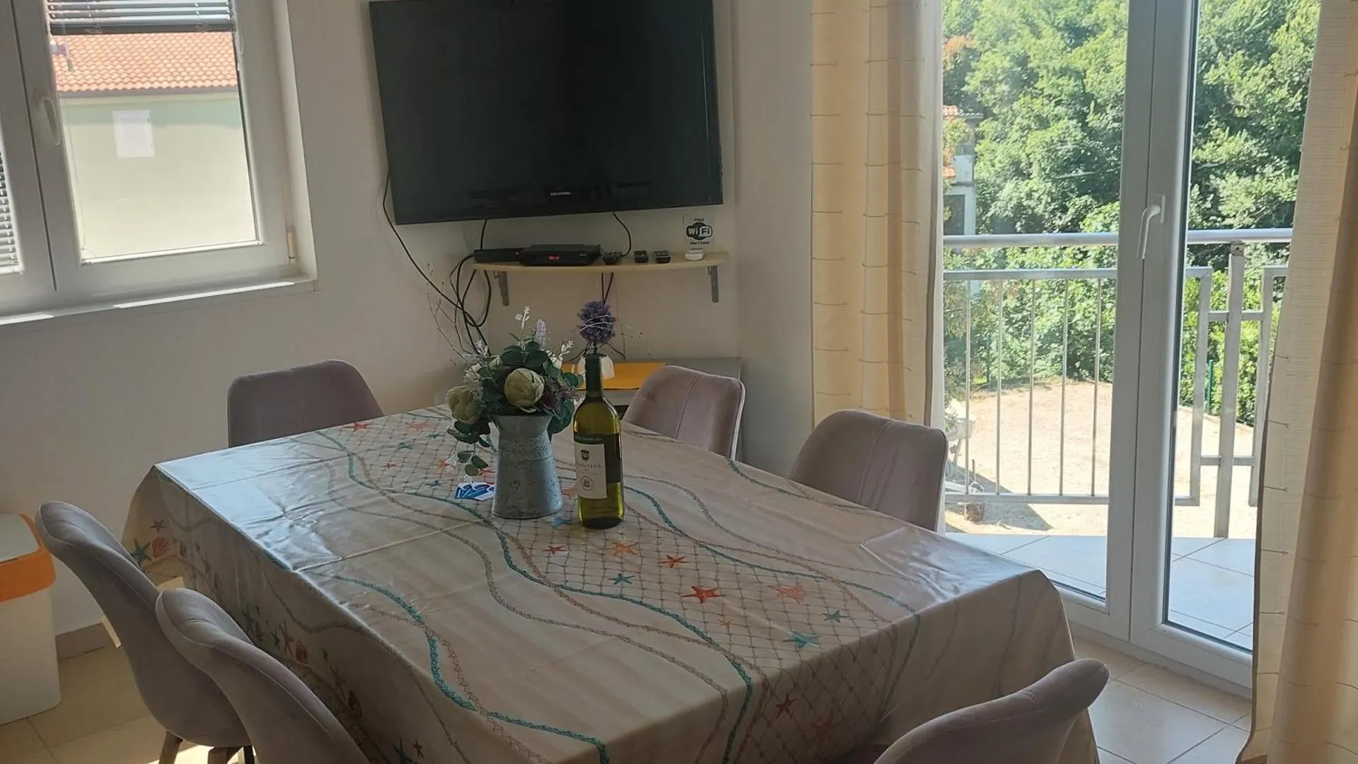 Apartmani Zec Silo  0*, Silo (Krk)